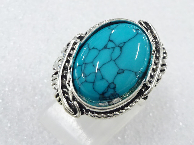 色石　指輪(8号)